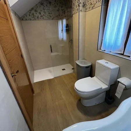 Casa Rosamunda Con Gran Jardin Y Cerca Del Mar Vakantiehuis