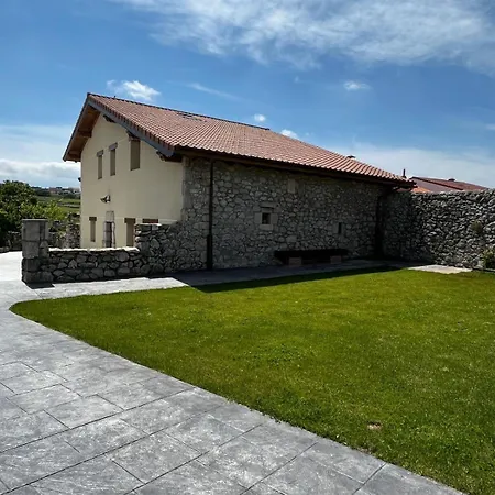 Casa Rosamunda Con Gran Jardin Y Cerca Del Mar Santander